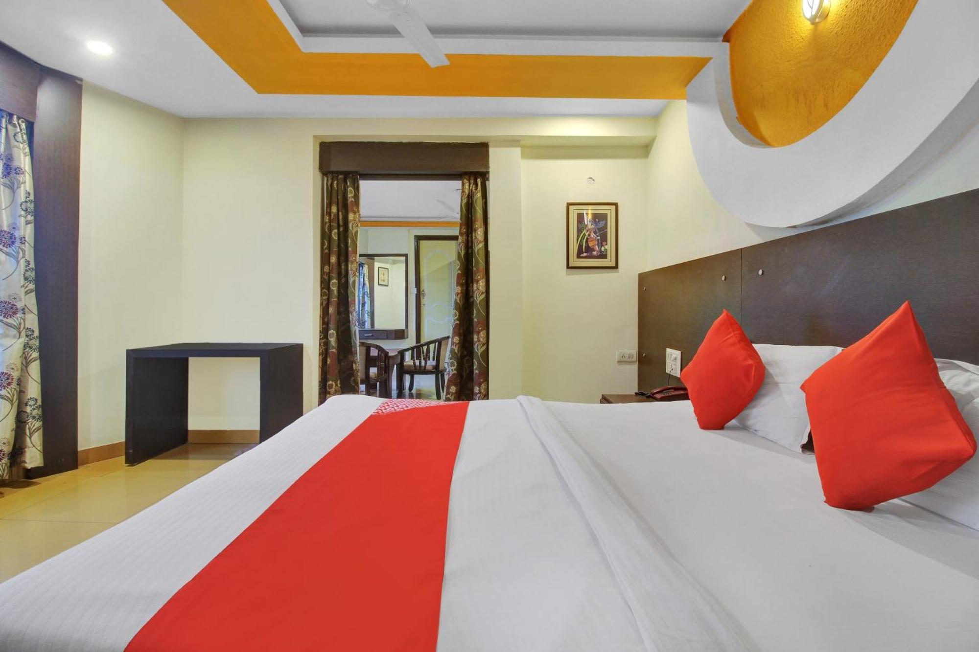 Hotel O Happy Rooms Хидерабад Екстериор снимка