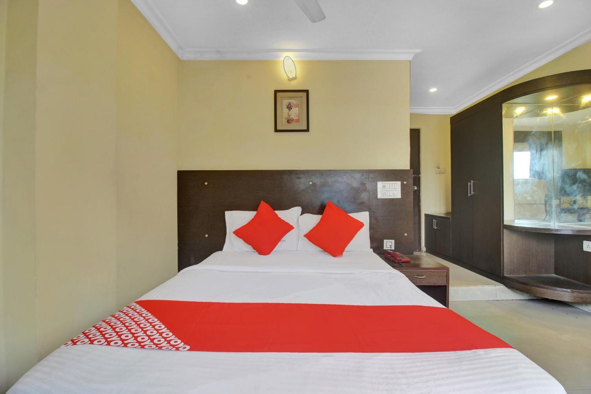 Hotel O Happy Rooms Хидерабад Екстериор снимка