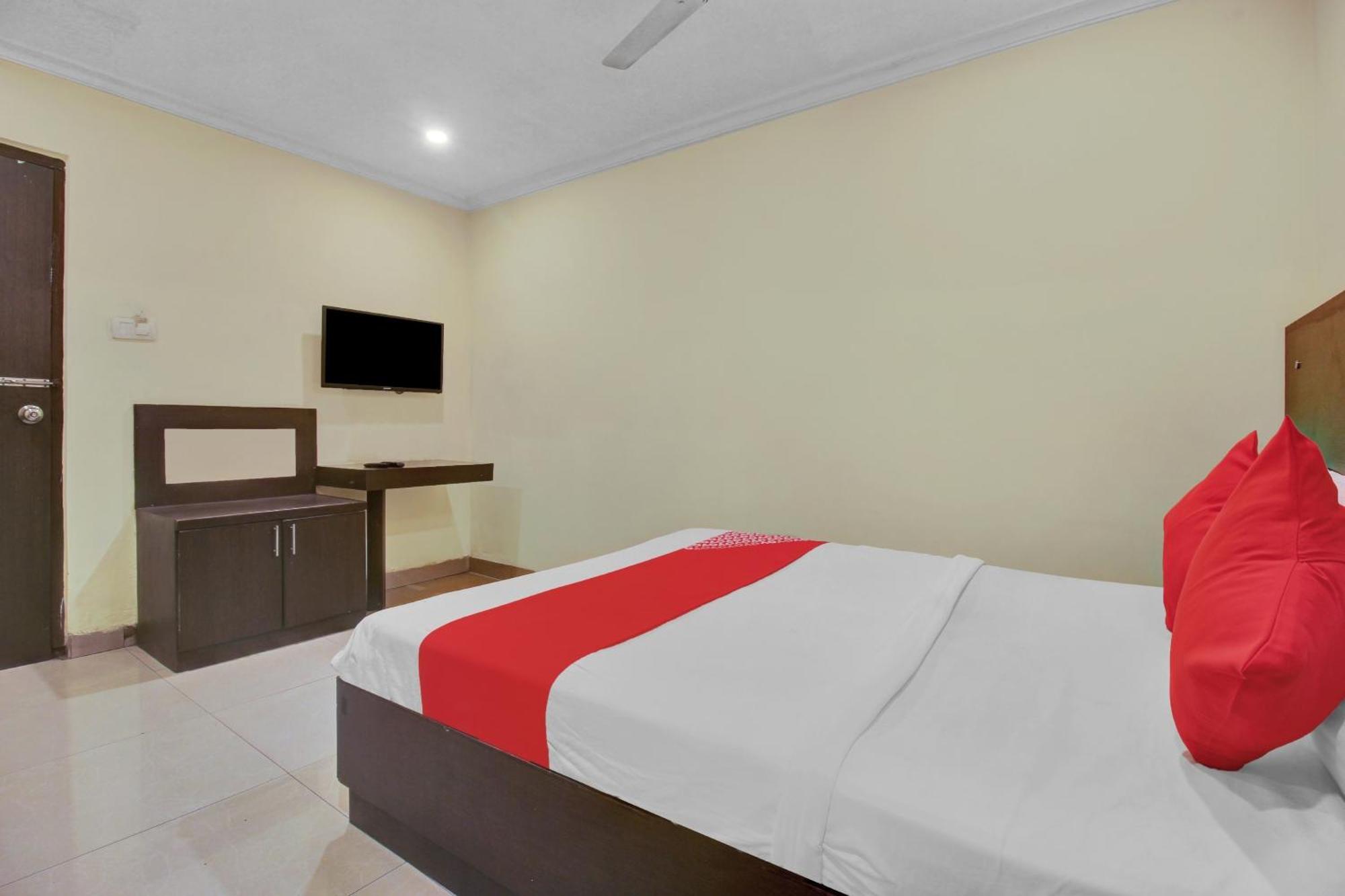 Hotel O Happy Rooms Хидерабад Екстериор снимка