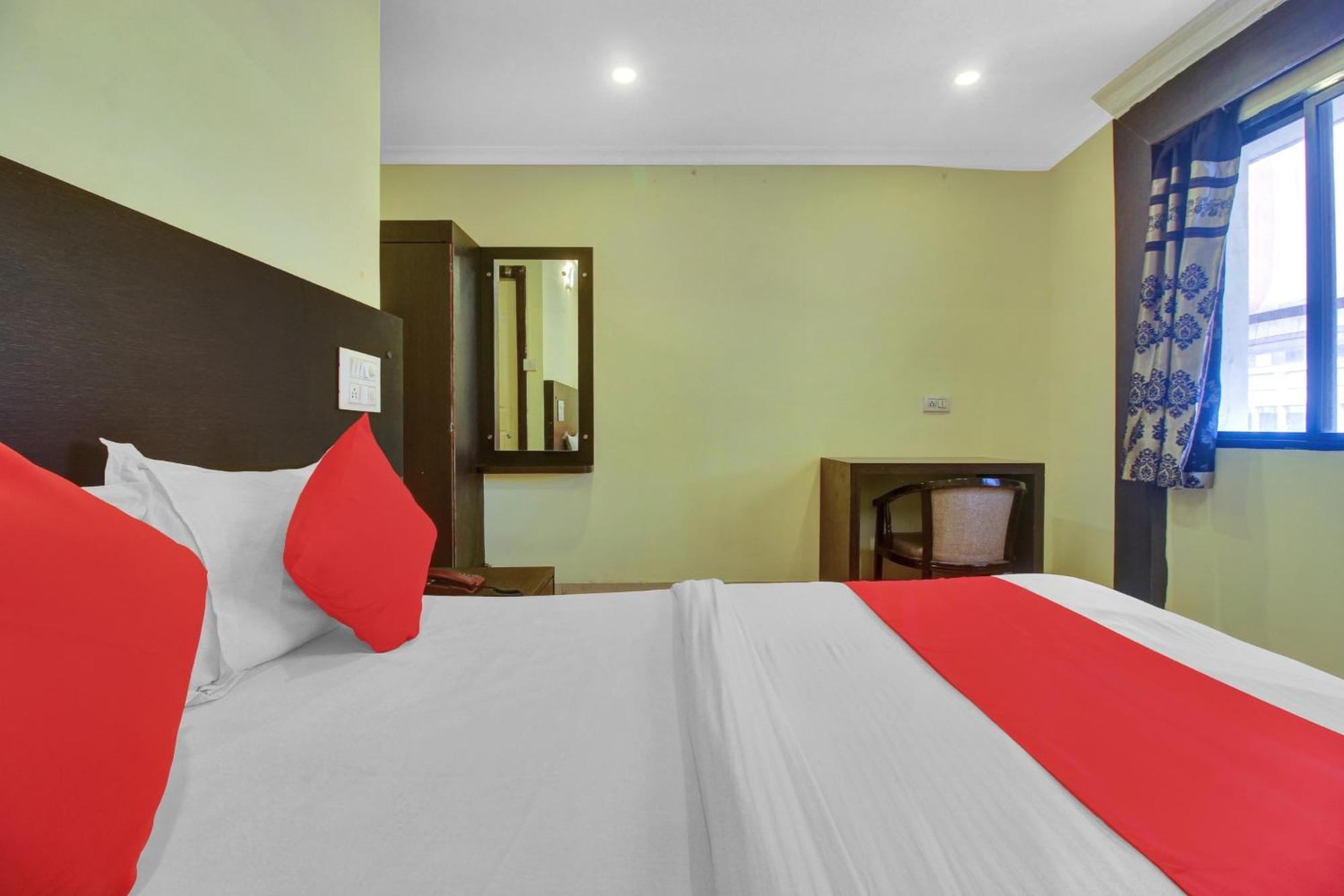 Hotel O Happy Rooms Хидерабад Екстериор снимка