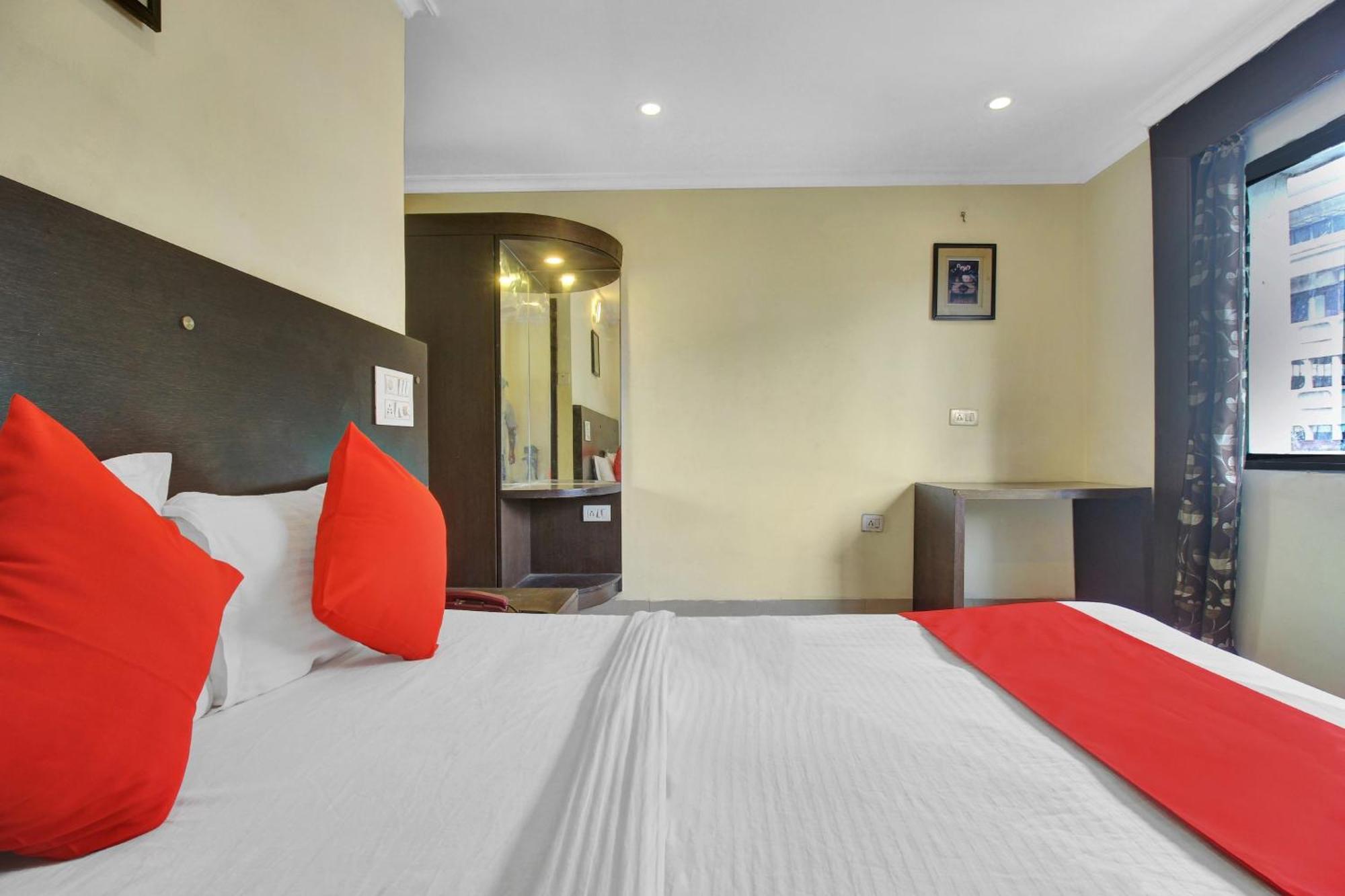 Hotel O Happy Rooms Хидерабад Екстериор снимка